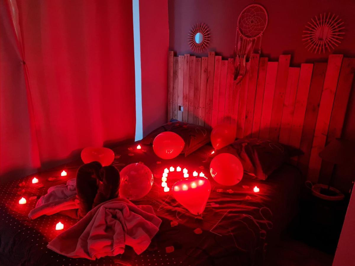 Les Bulles Medievales - Appartement Dedie Au Bien Etre Avec Spa - Netflix Et Wifi - Climatisation Carcassonne Bagian luar foto