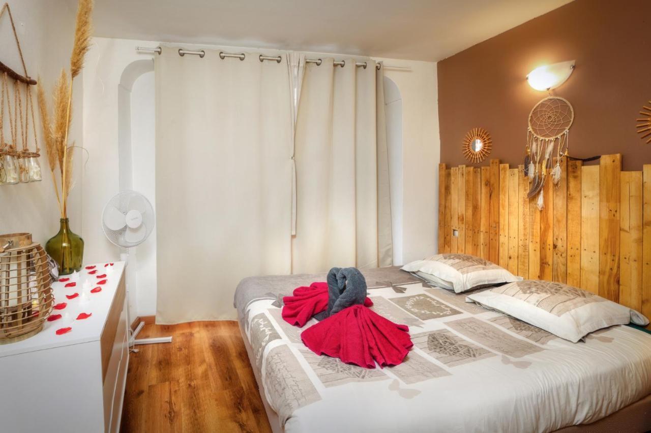 Les Bulles Medievales - Appartement Dedie Au Bien Etre Avec Spa - Netflix Et Wifi - Climatisation Carcassonne Bagian luar foto